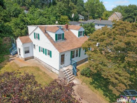 11 Hunt Street Norwich CT 06360