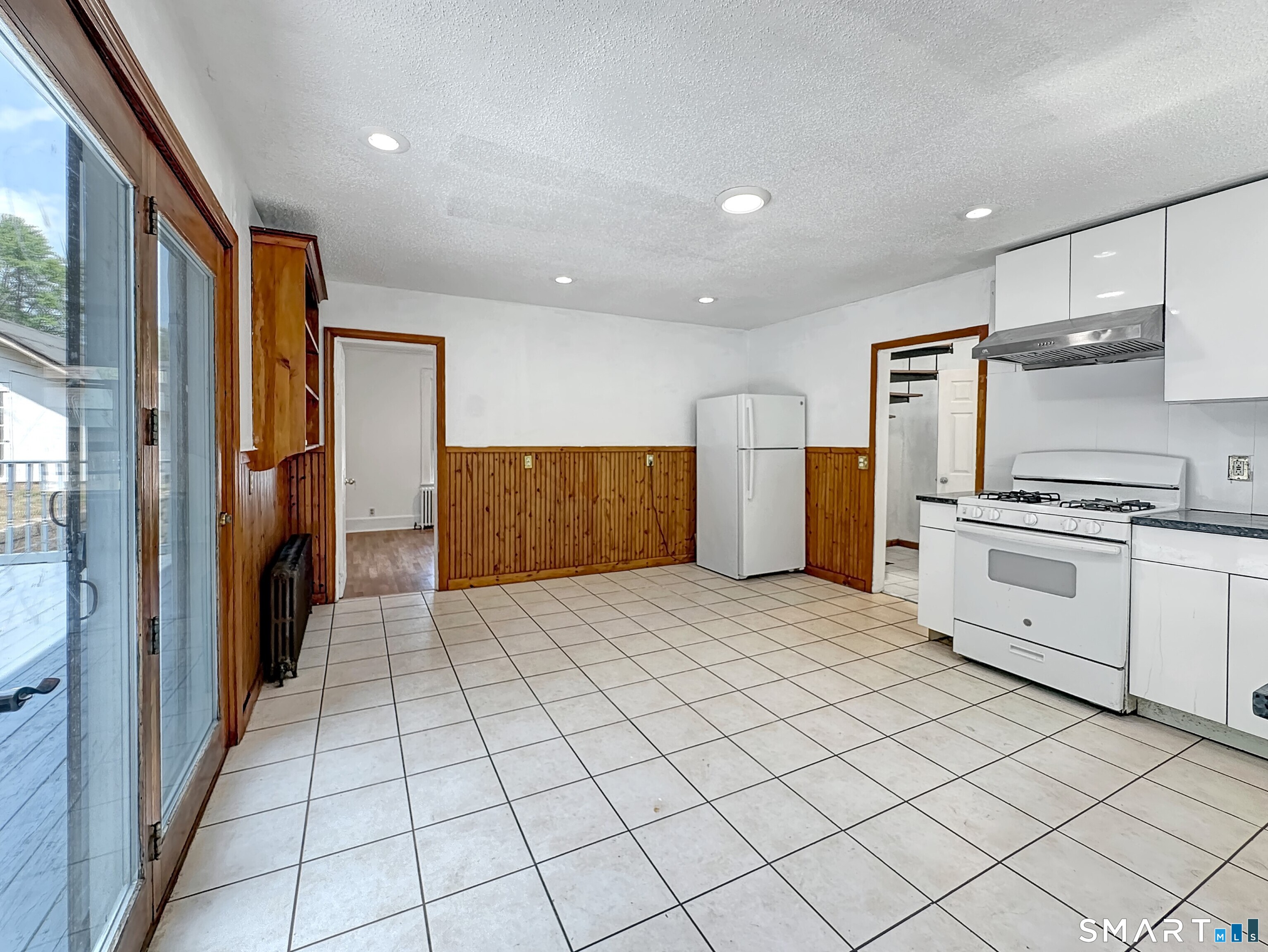 11 Hunt Street Norwich CT 06360