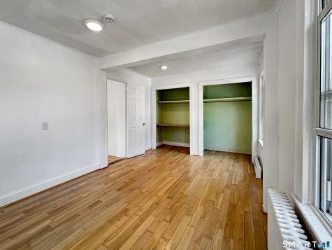 11 Hunt Street Norwich CT 06360