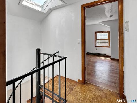 11 Hunt Street Norwich CT 06360