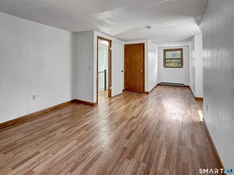 11 Hunt Street Norwich CT 06360