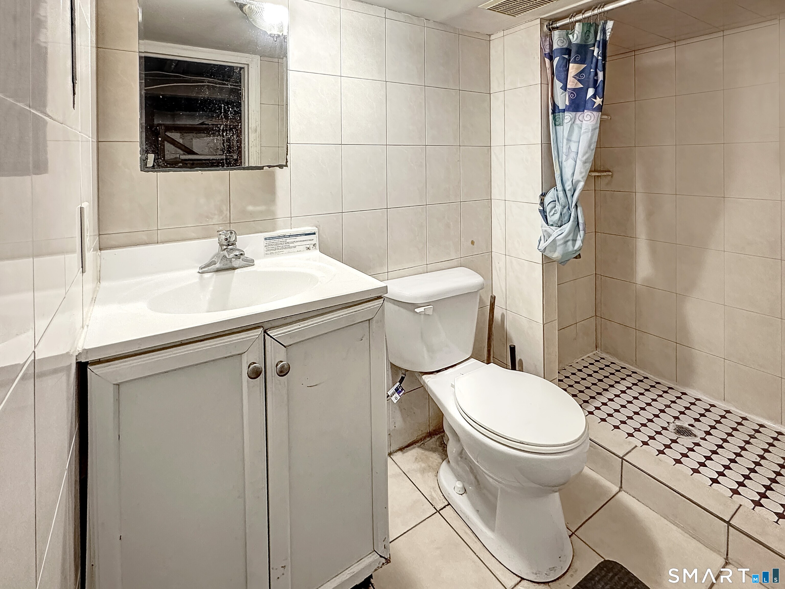 11 Hunt Street Norwich CT 06360
