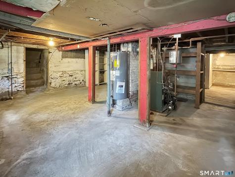 11 Hunt Street Norwich CT 06360