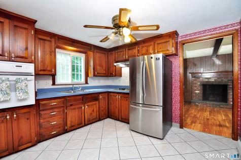 18 Margaret Drive East Windsor CT 06016