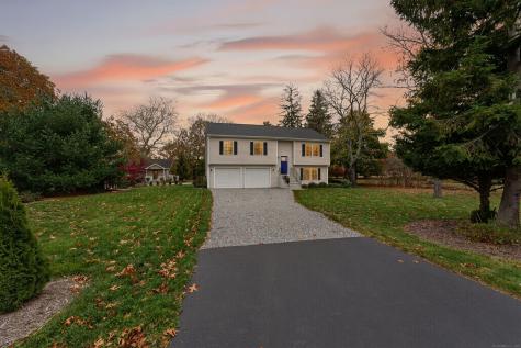 15 Drawbridge Road Preston CT 06365