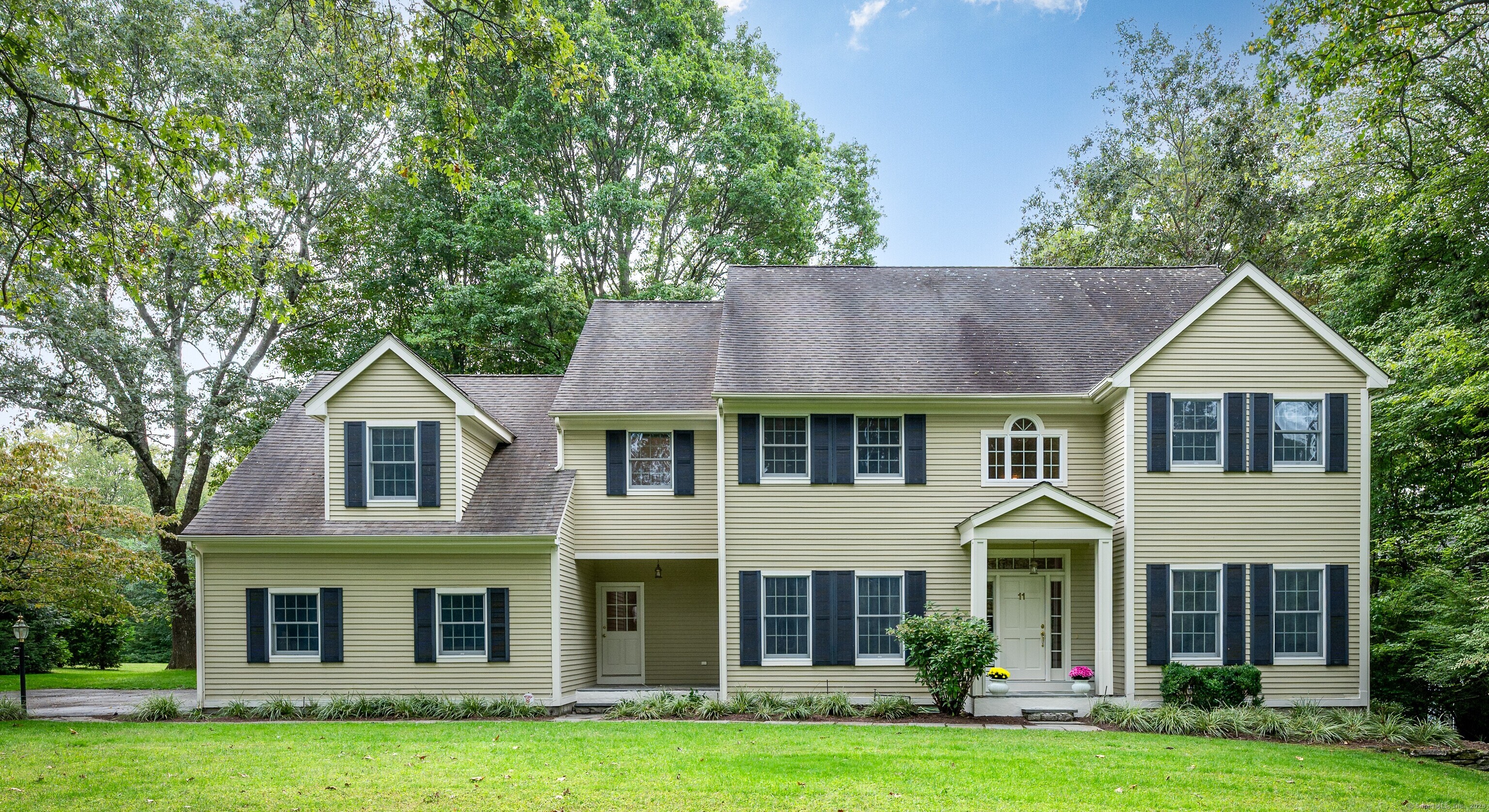 11 Fox Glen Drive Stamford CT 06903