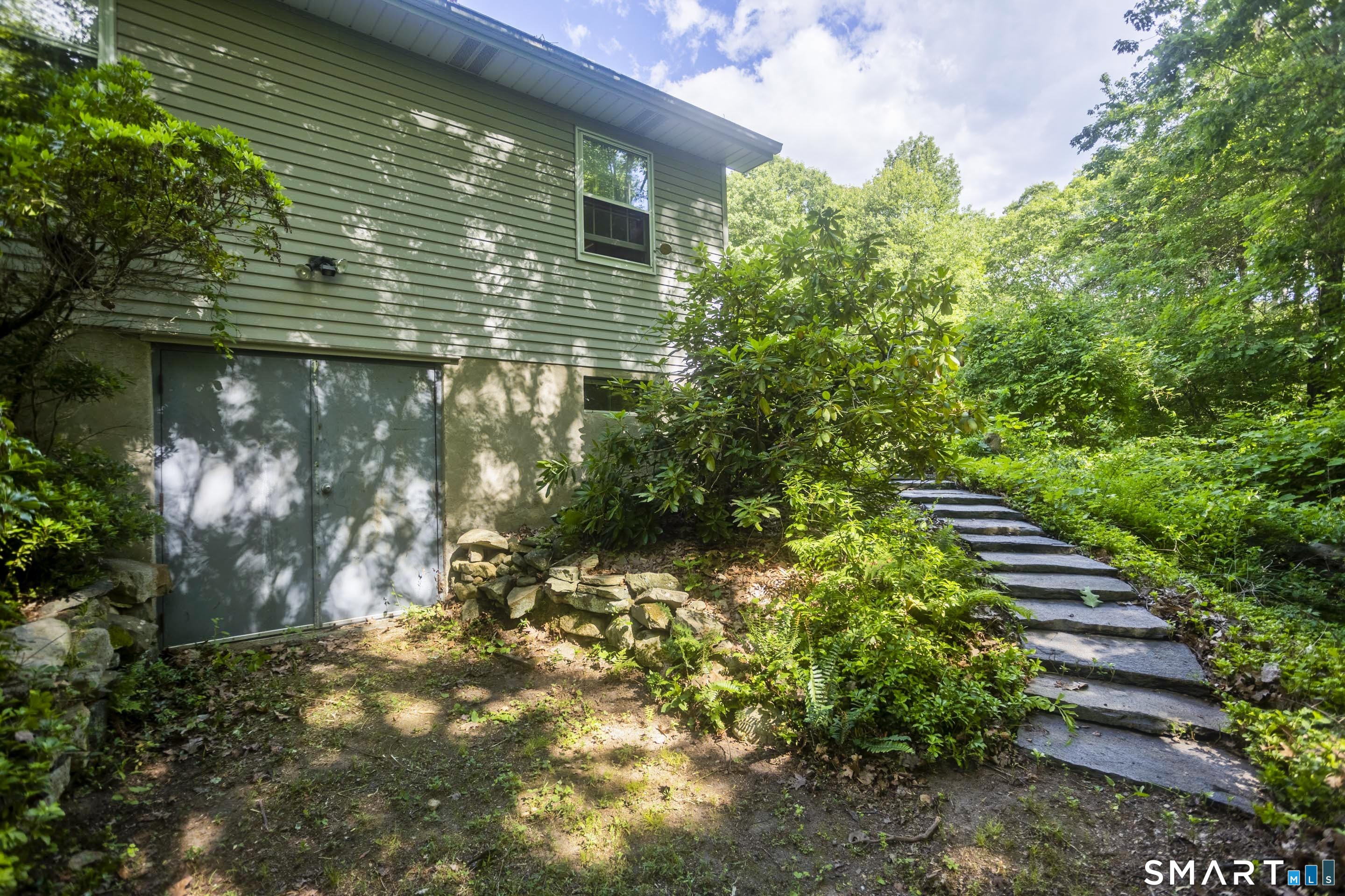 15 Greaves East Road Stafford CT 06076