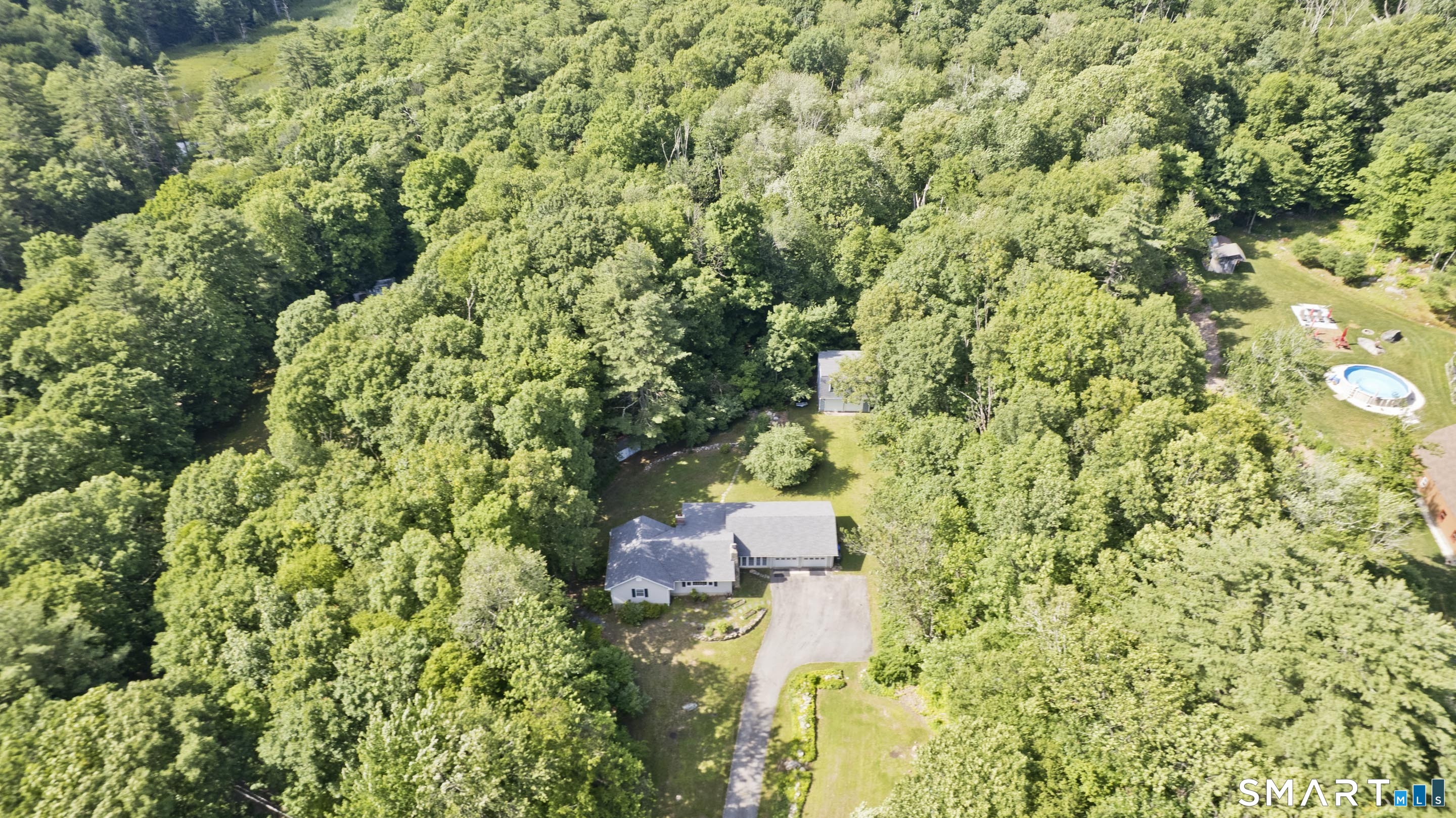 15 Greaves East Road Stafford CT 06076