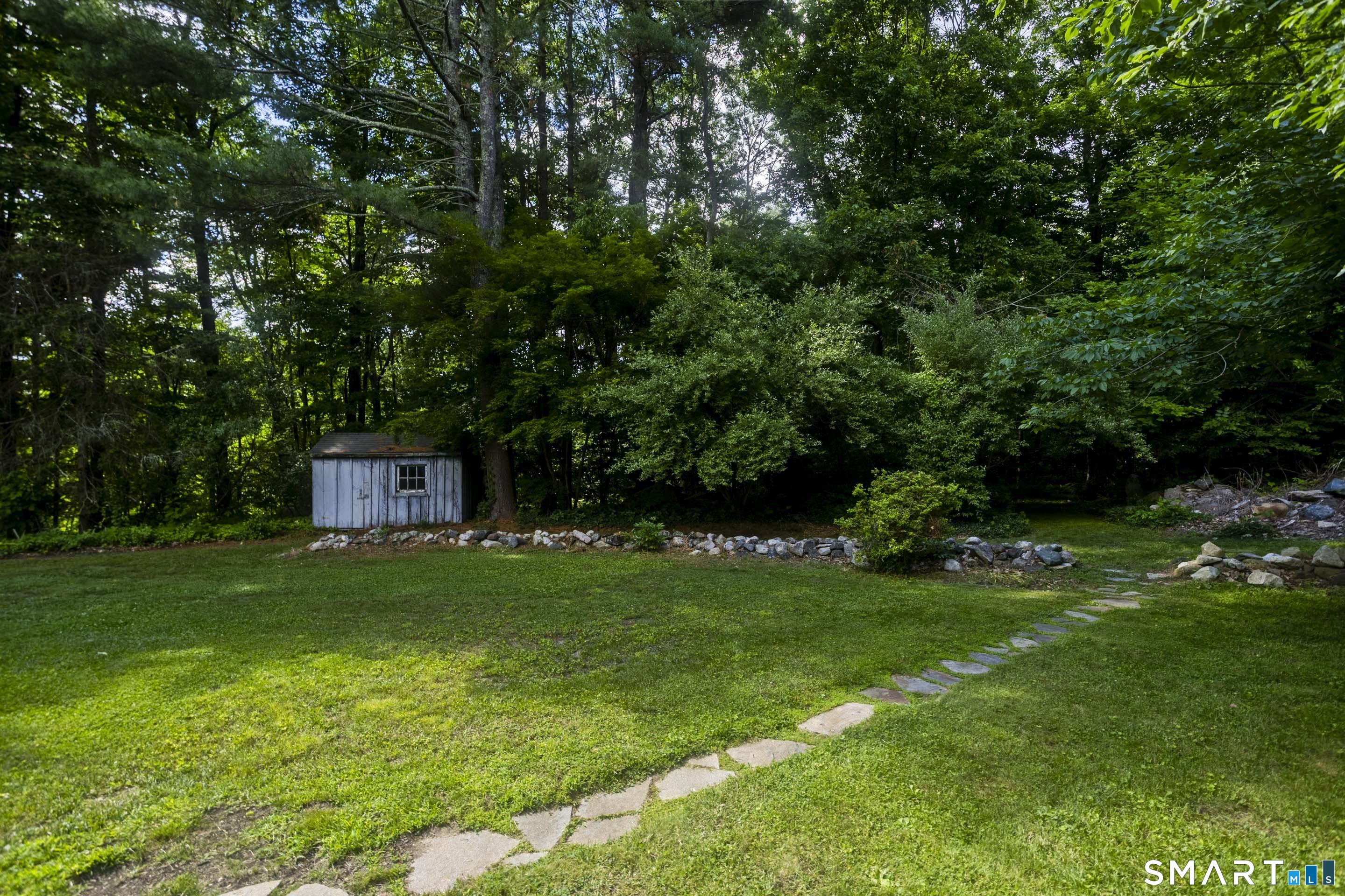 15 Greaves East Road Stafford CT 06076