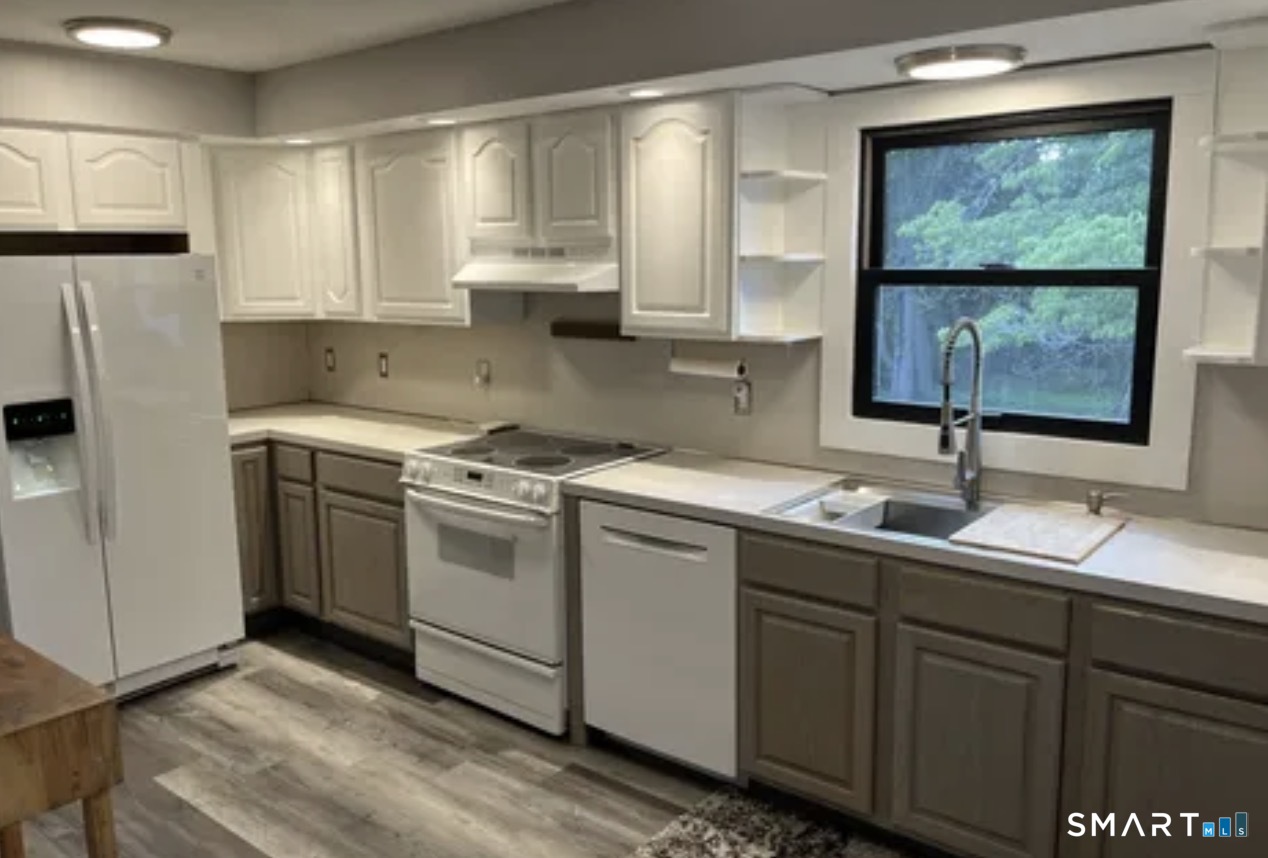 367 Frost Road Waterbury CT 06705