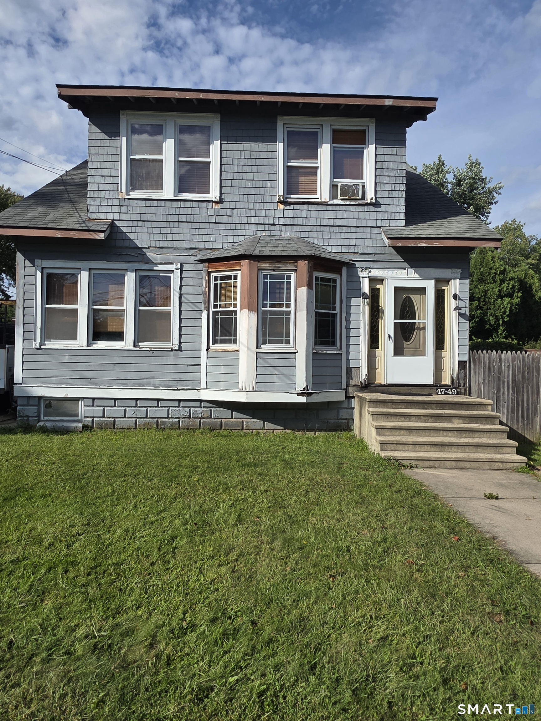 47-49 Whiton Street Windsor Locks CT 06096