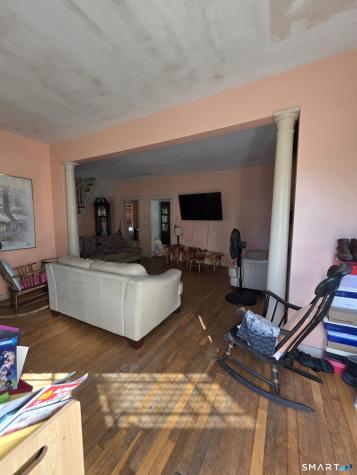 47-49 Whiton Street Windsor Locks CT 06096