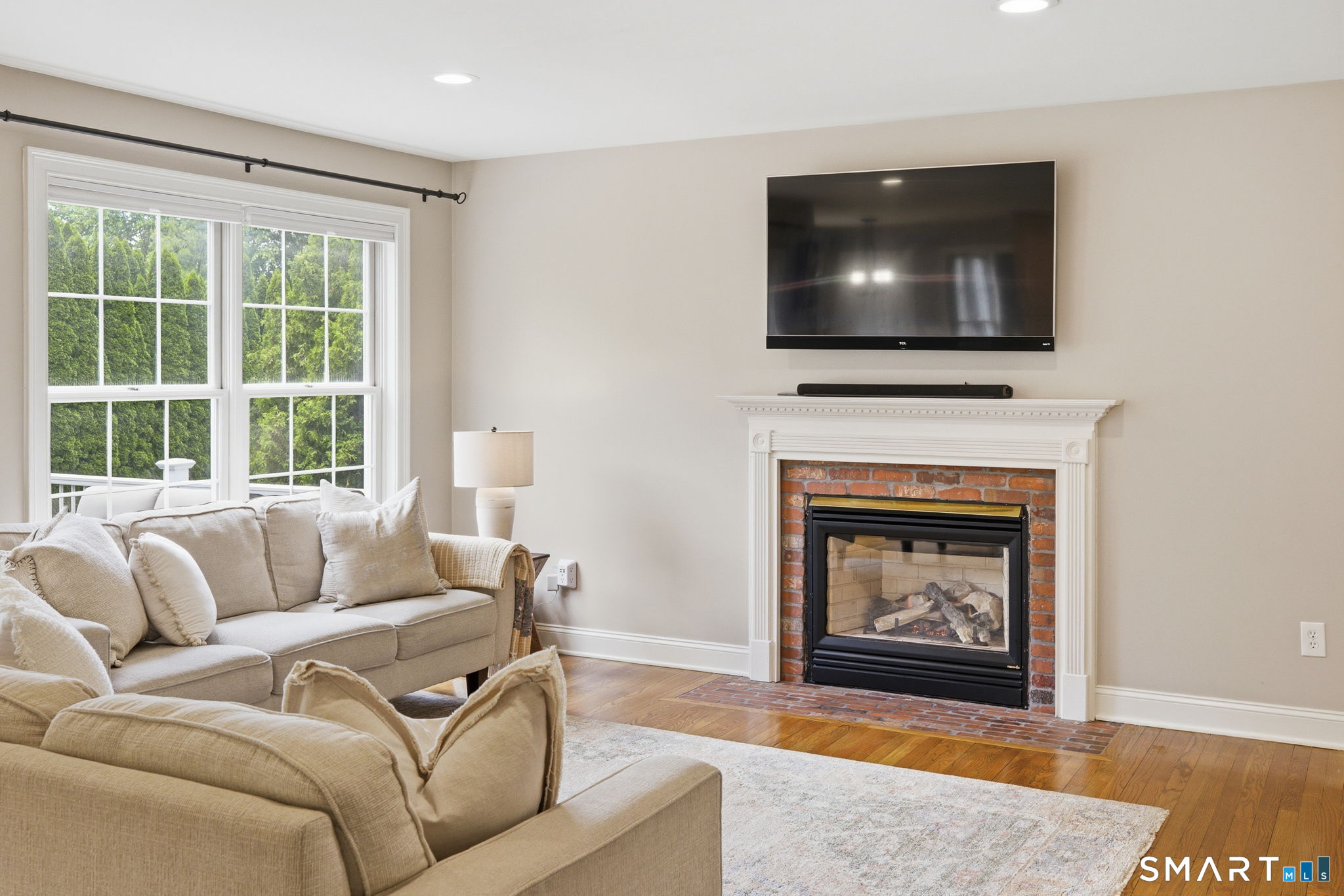 25 Chase Farm Road South Windsor CT 06074