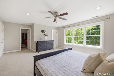 25 Chase Farm Road South Windsor CT 06074