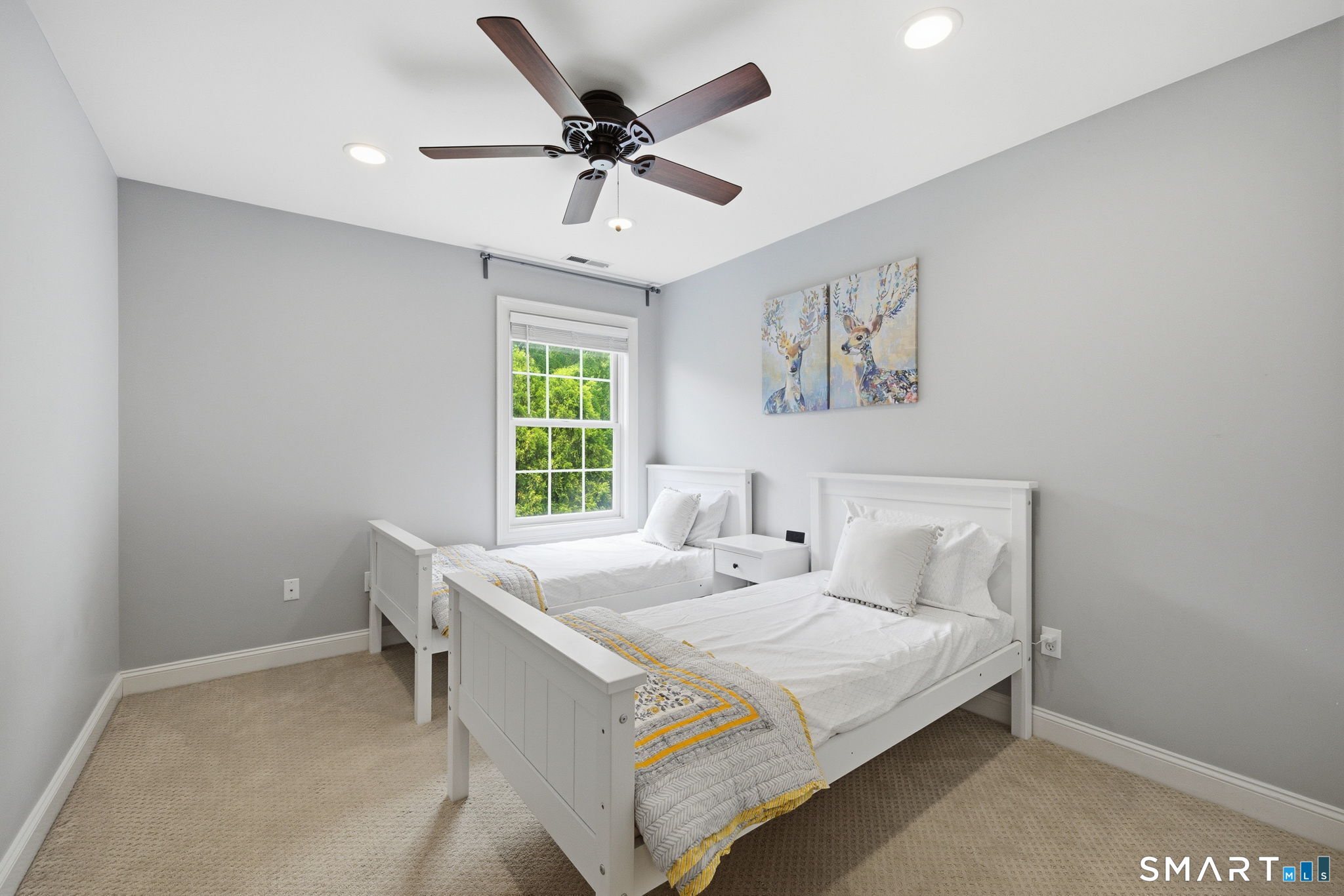 25 Chase Farm Road South Windsor CT 06074