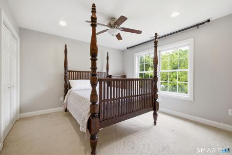 25 Chase Farm Road South Windsor CT 06074