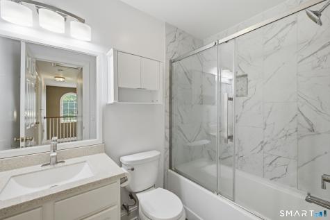 25 Chase Farm Road South Windsor CT 06074