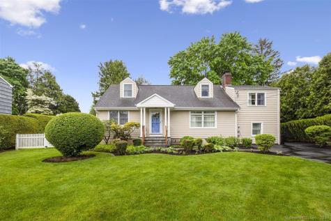 2 Linden Place Greenwich CT 06831
