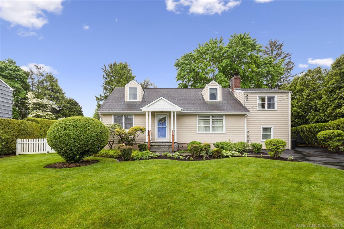 2 Linden Place Greenwich CT 06831