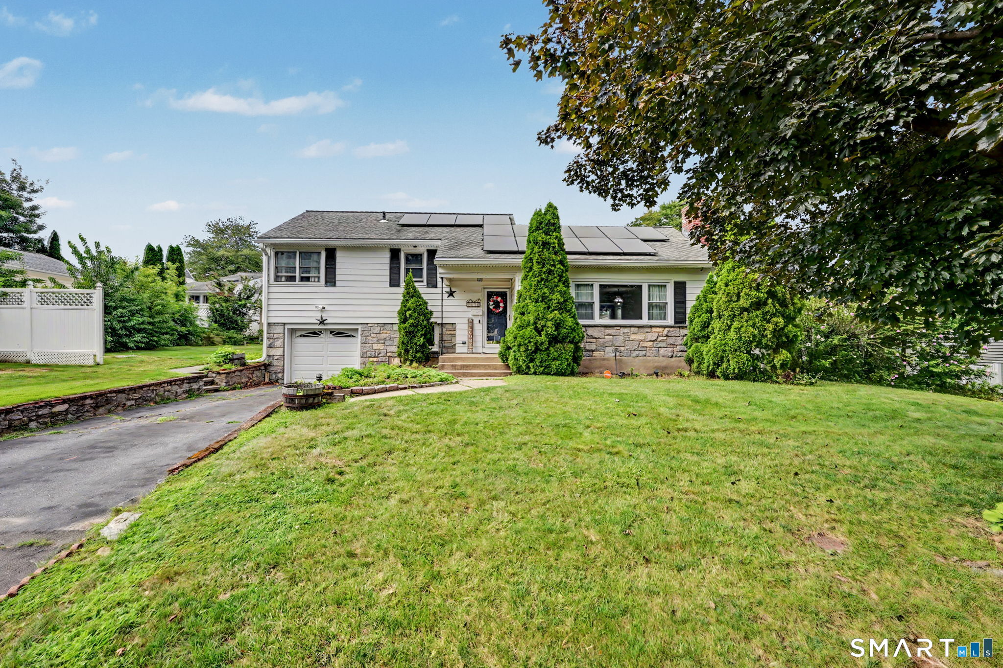 170 Hollywood Avenue Stratford CT 06614