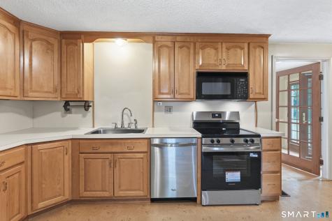 34 Carriage Hill Drive Newington CT 06111