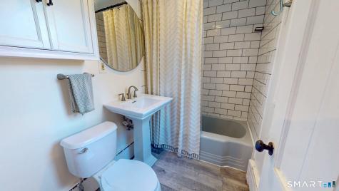 460 Bloomfield Avenue Bloomfield CT 06002