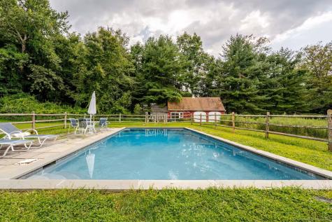 31 Cedar Hill Road New Milford CT 06755