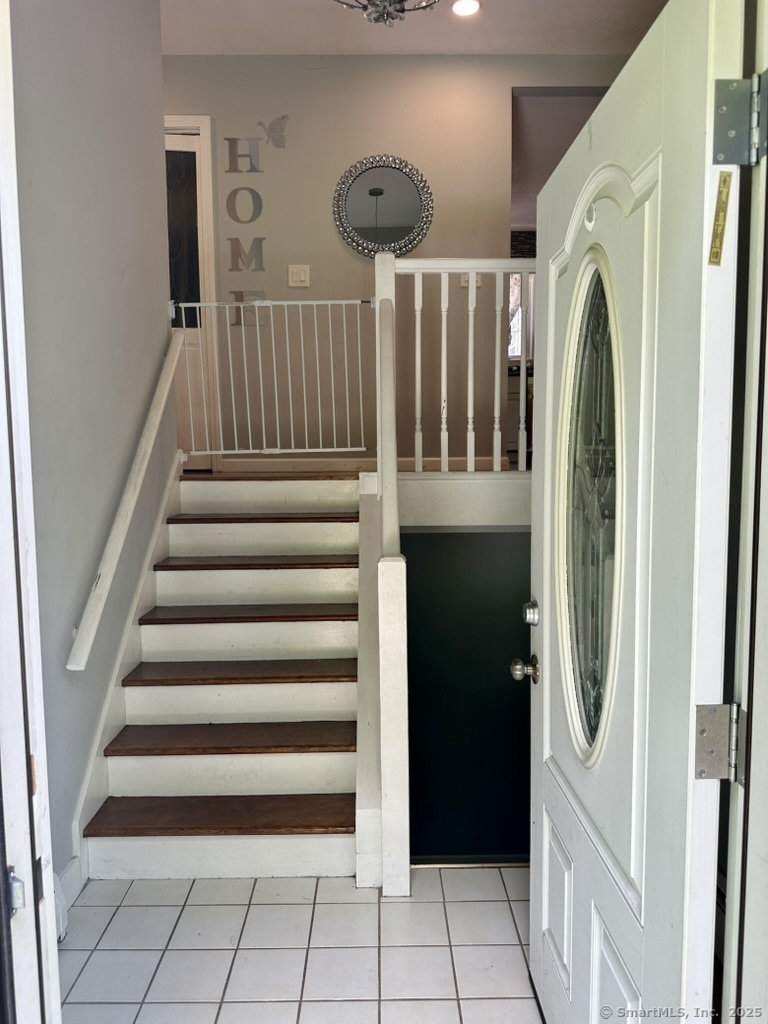 660 East South Street Suffield CT 06078