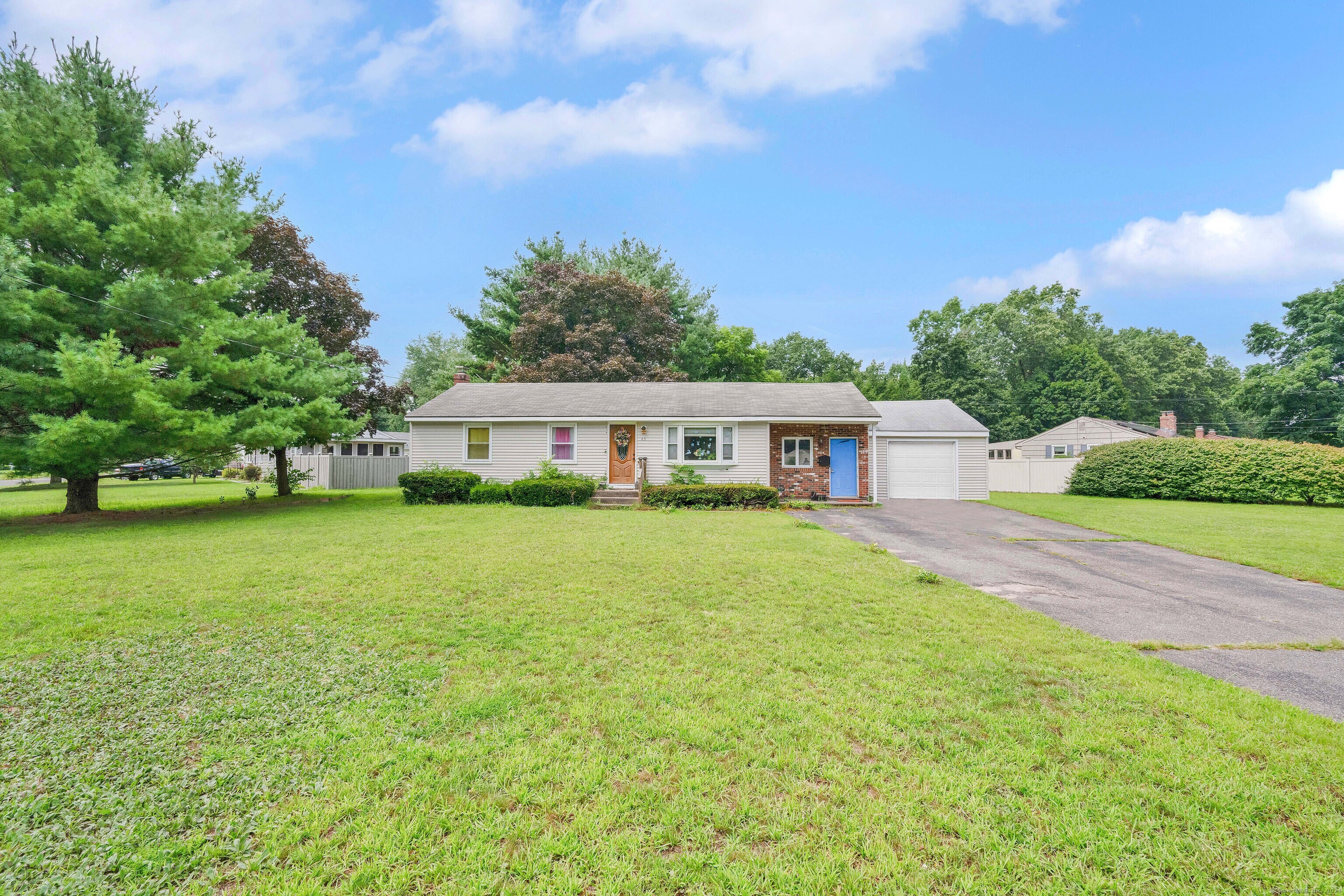 45 Gantley Road Windsor Locks CT 06096