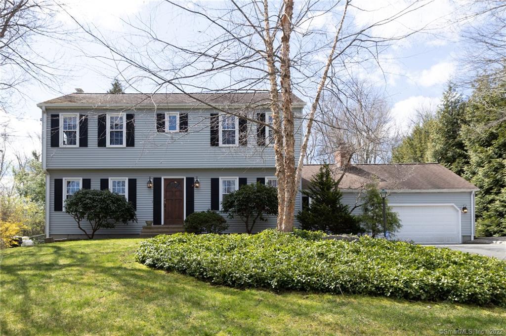 51 Cross Road Middlebury CT 06762