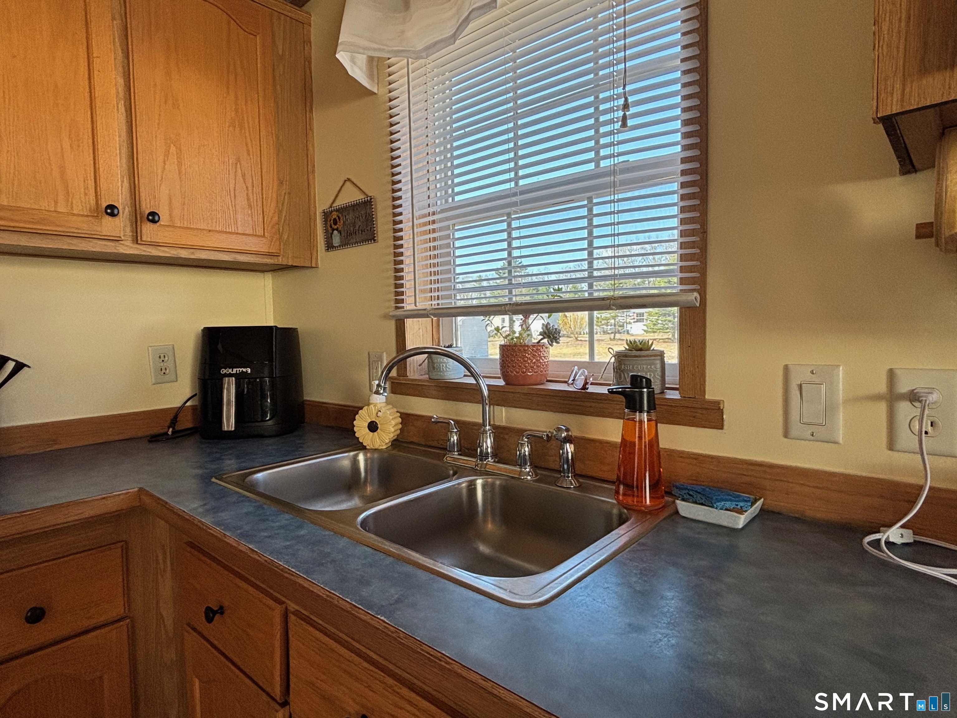 17 Haley Lane Windham CT 06256