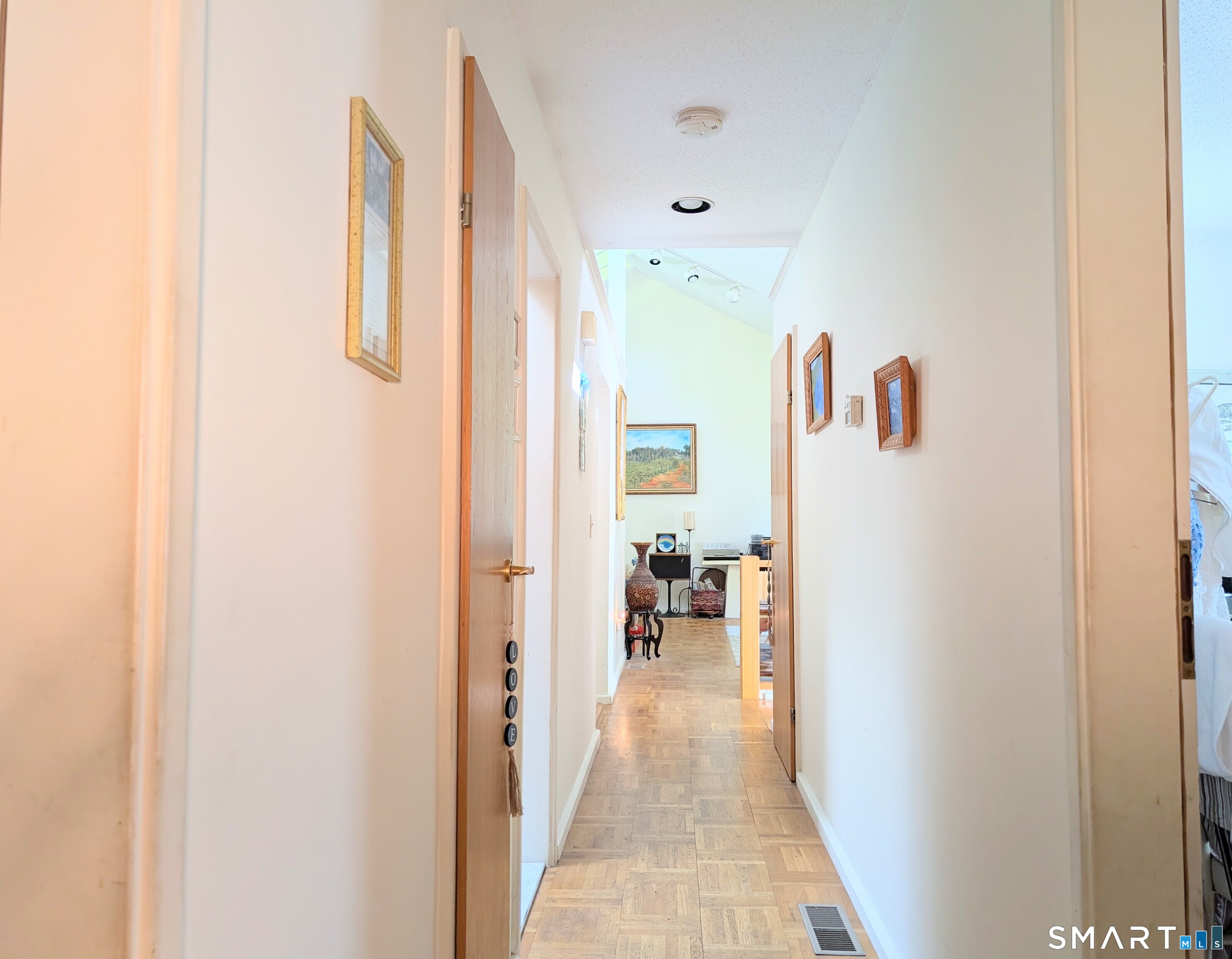 9 Benanto Drive Derby CT 06418