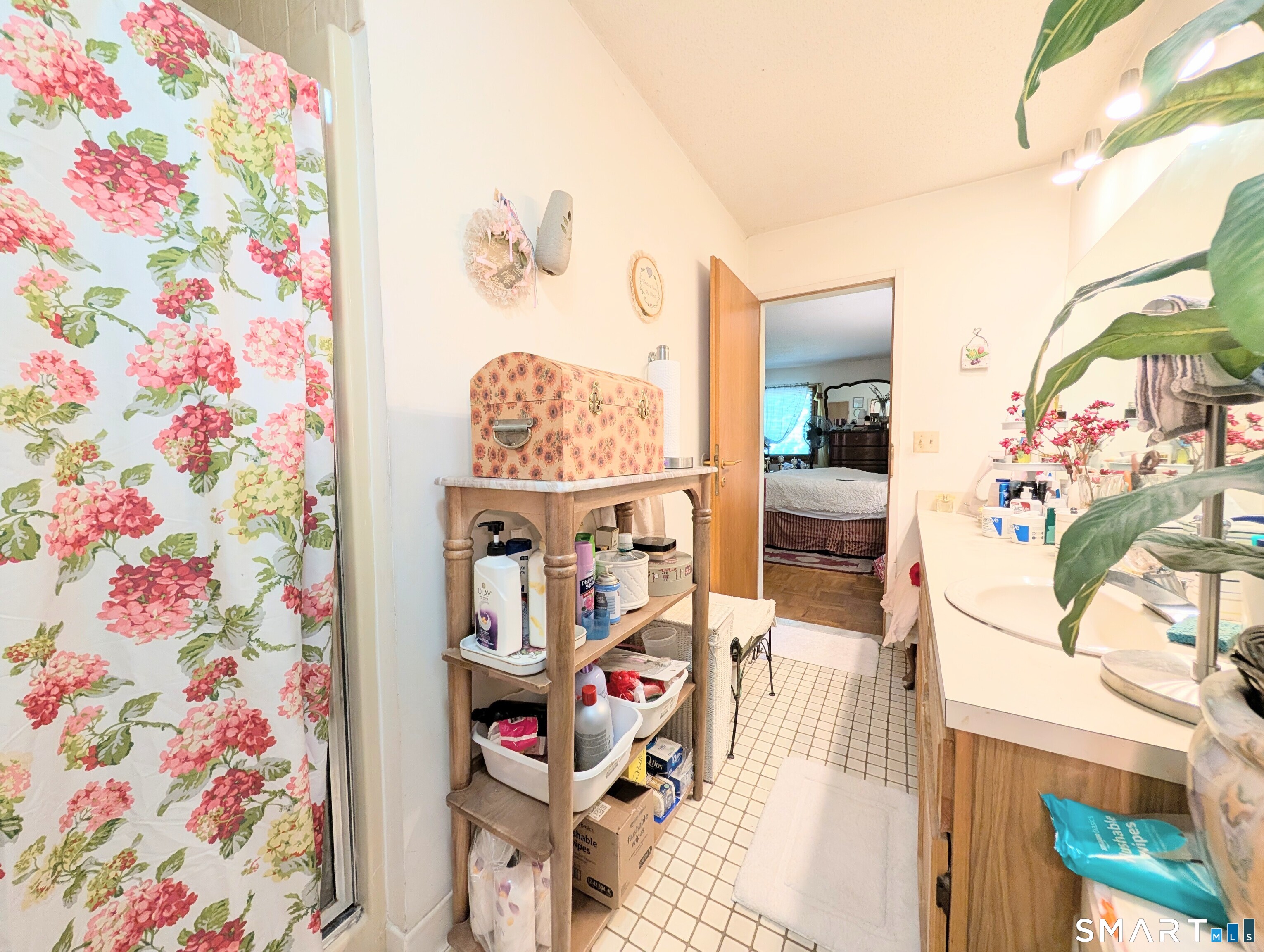 9 Benanto Drive Derby CT 06418