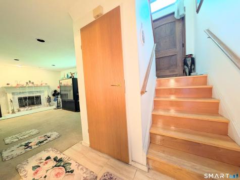 9 Benanto Drive Derby CT 06418