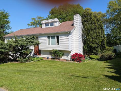 9 Benanto Drive Derby CT 06418