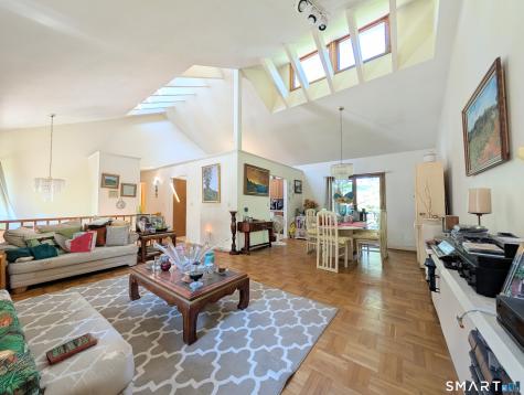9 Benanto Drive Derby CT 06418