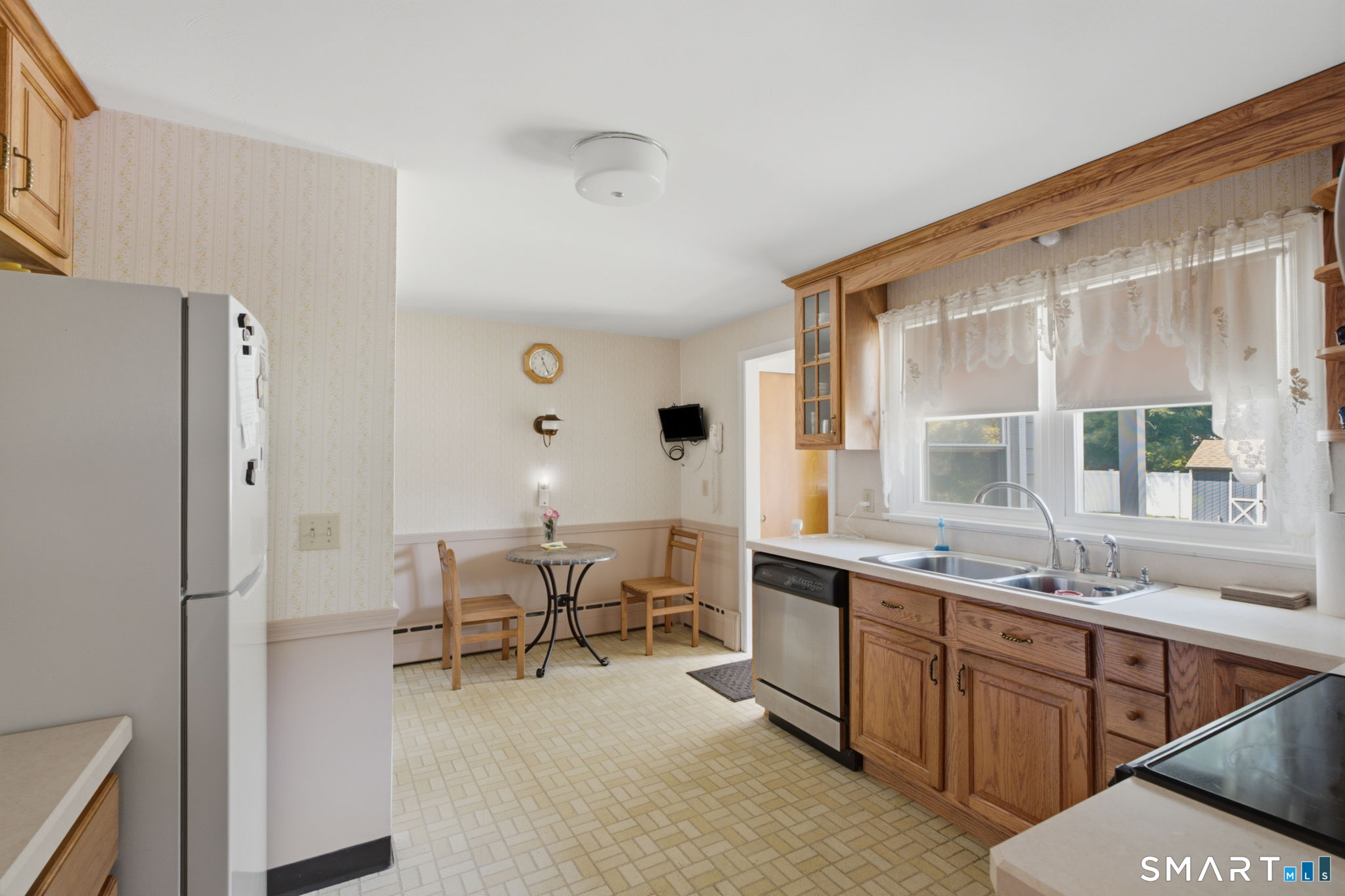 59 North Main Street East Hampton CT 06424