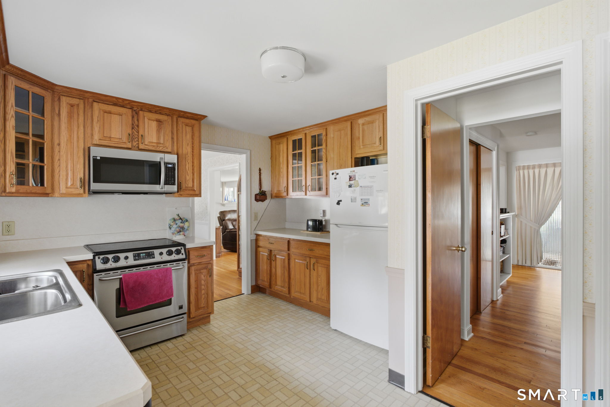 59 North Main Street East Hampton CT 06424