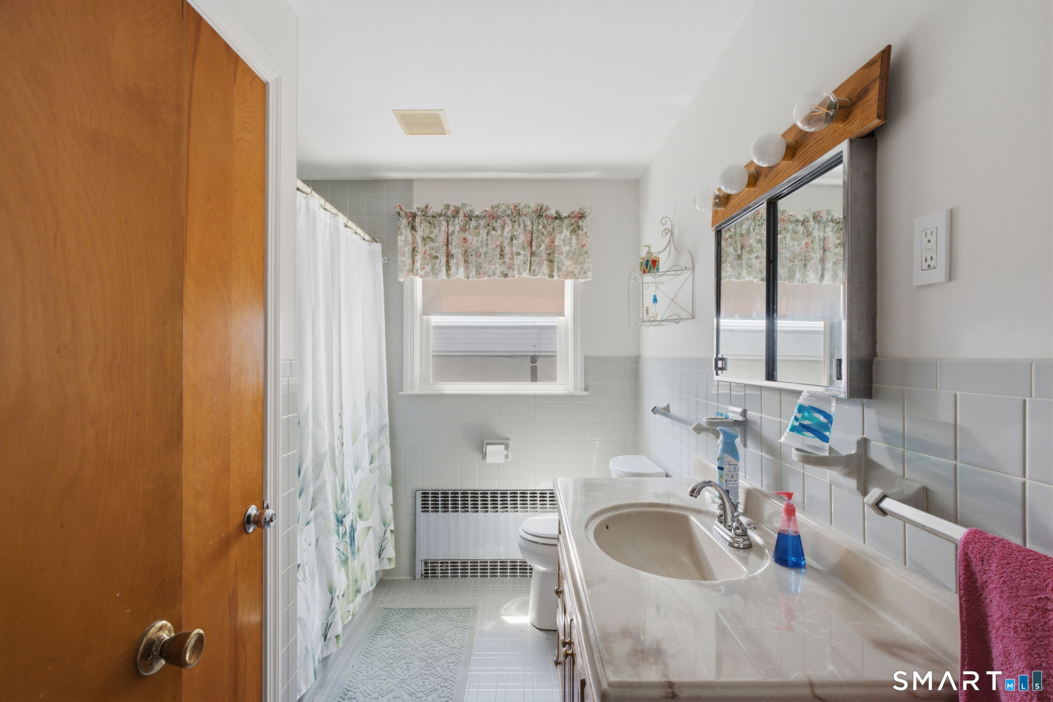 59 North Main Street East Hampton CT 06424