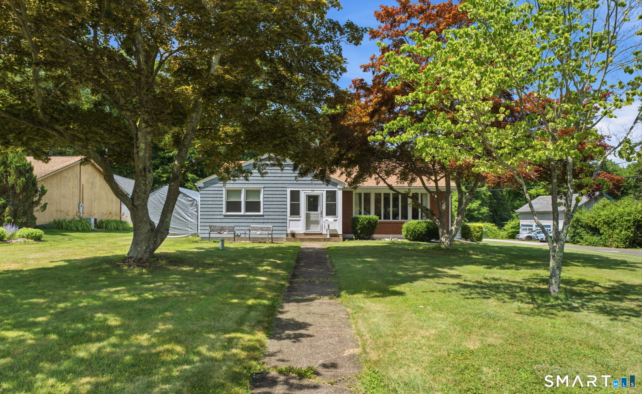 59 North Main Street East Hampton CT 06424