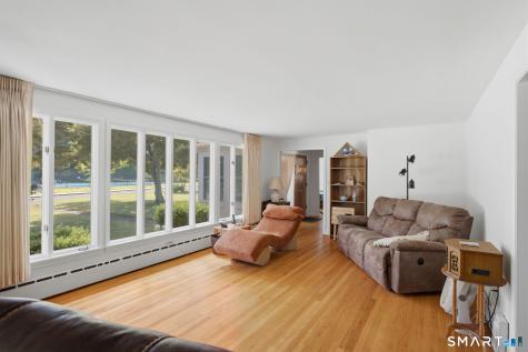 59 North Main Street East Hampton CT 06424