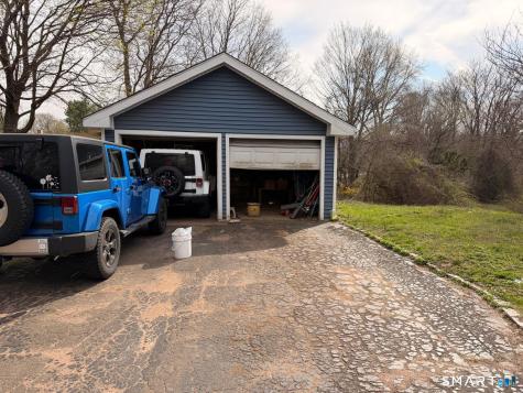 100 Wintergreen Avenue Hamden CT 06514