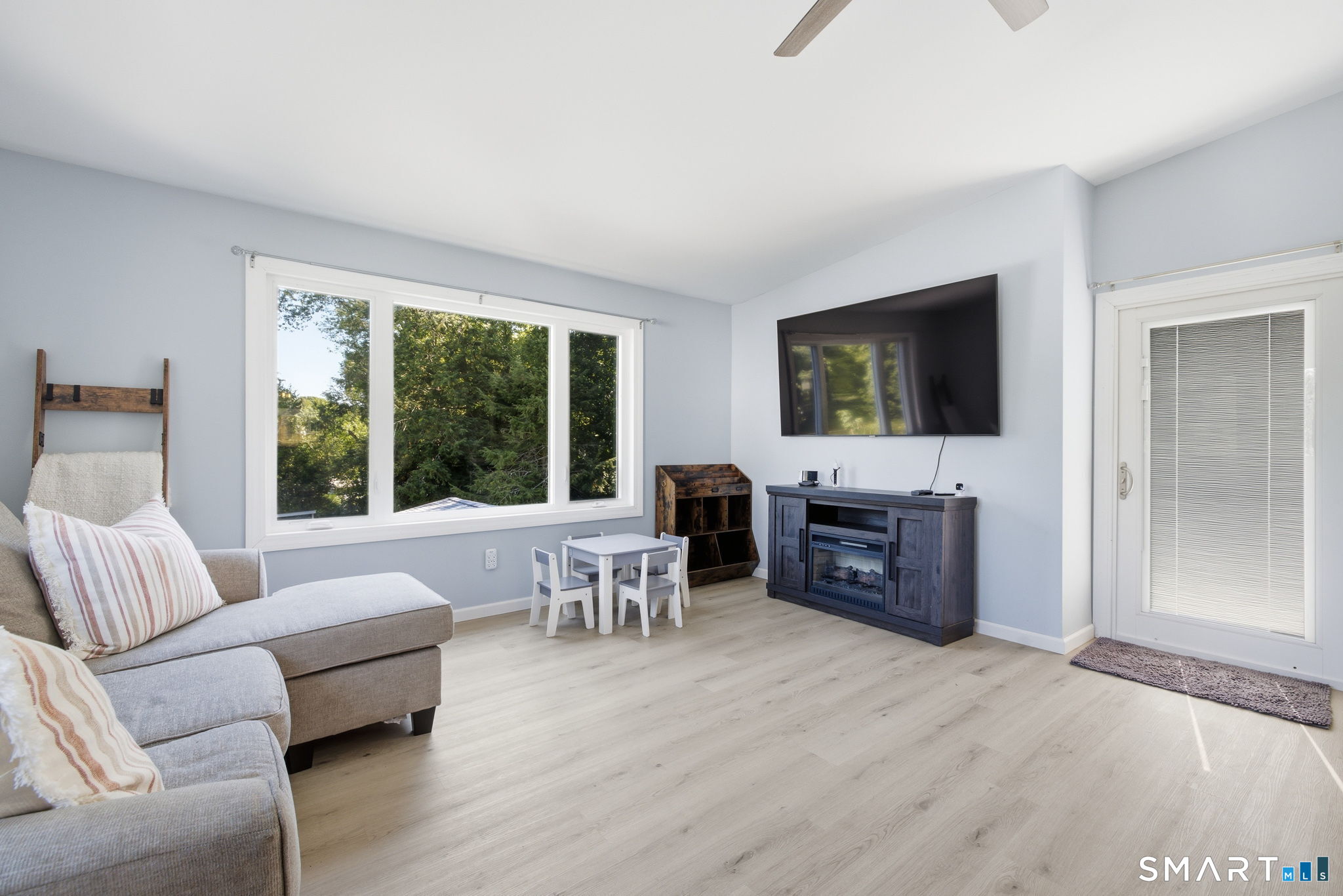 658 Foster Street South Windsor CT 06074