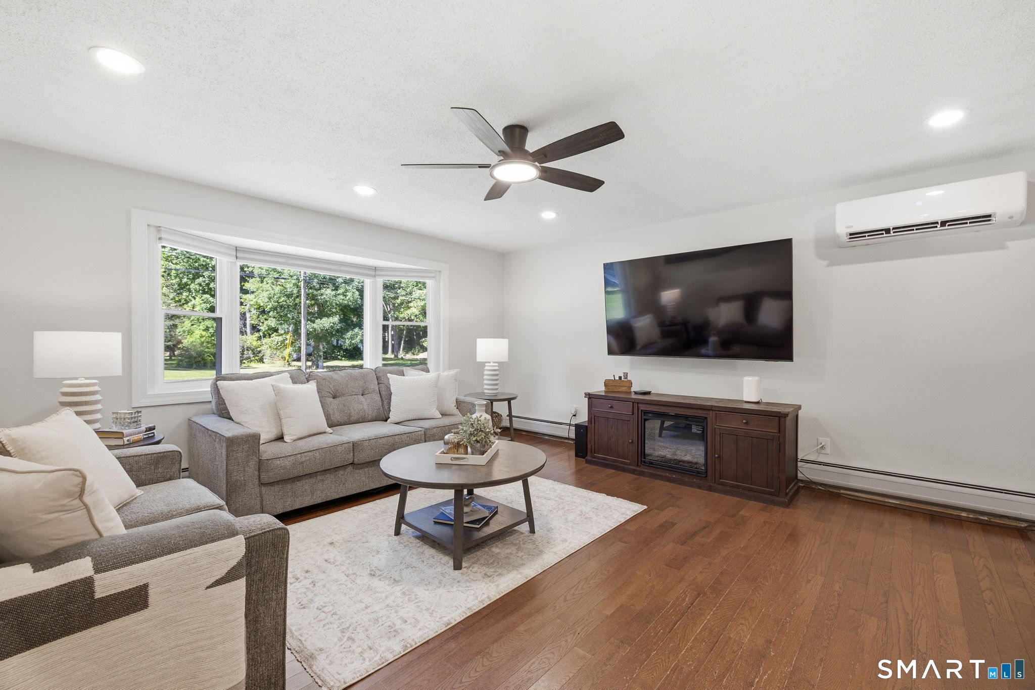 658 Foster Street South Windsor CT 06074