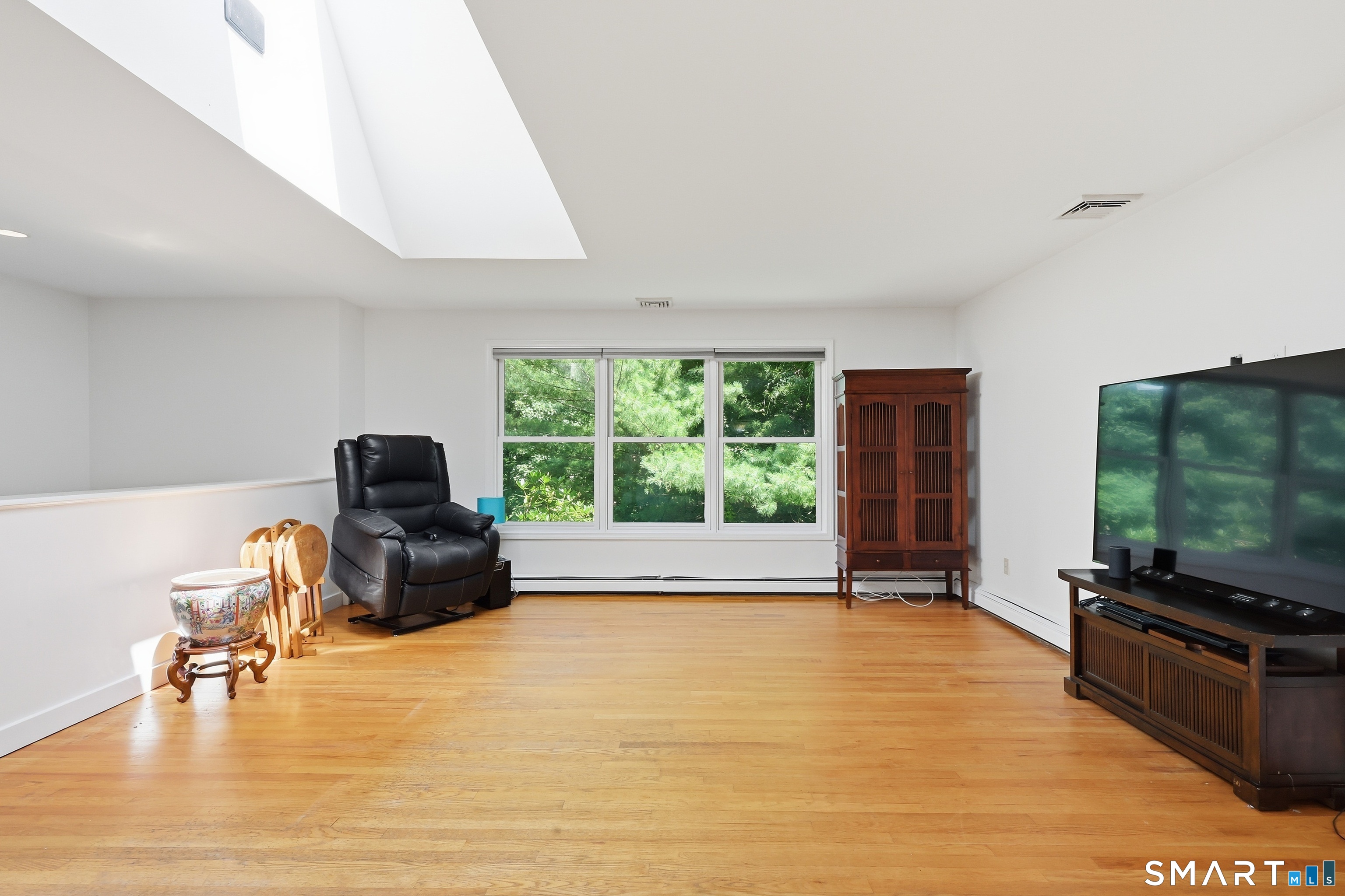 8 Old Bridge West Road New Fairfield CT 06812