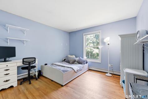 8 Old Bridge West Road New Fairfield CT 06812