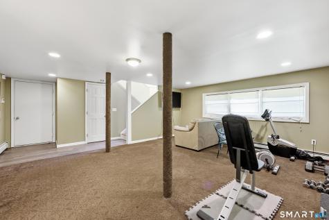 8 Old Bridge West Road New Fairfield CT 06812