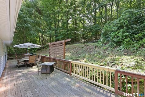 8 Old Bridge West Road New Fairfield CT 06812