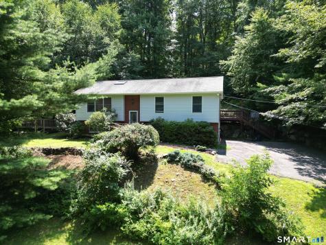 8 Old Bridge West Road New Fairfield CT 06812