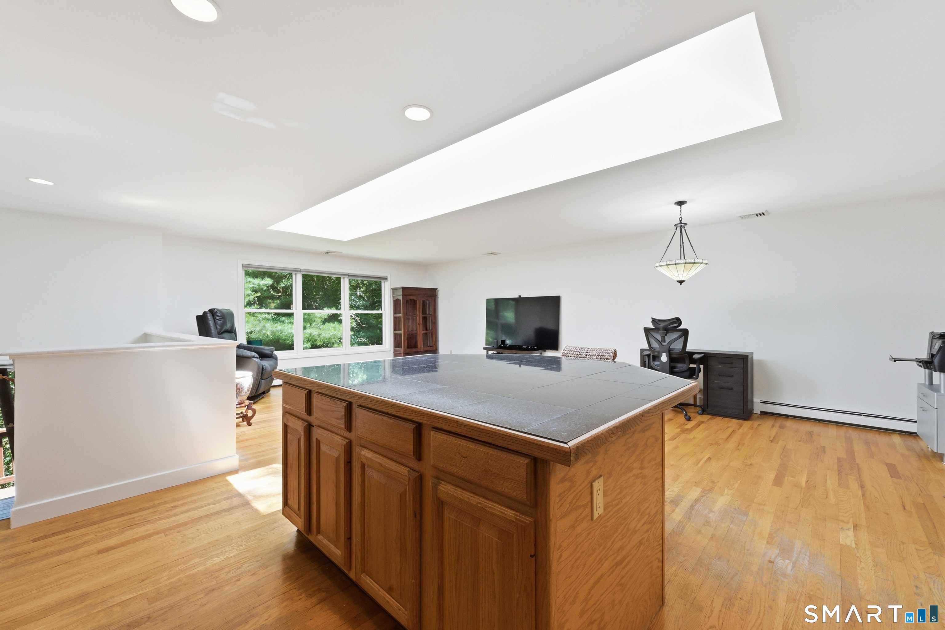 8 Old Bridge West Road New Fairfield CT 06812